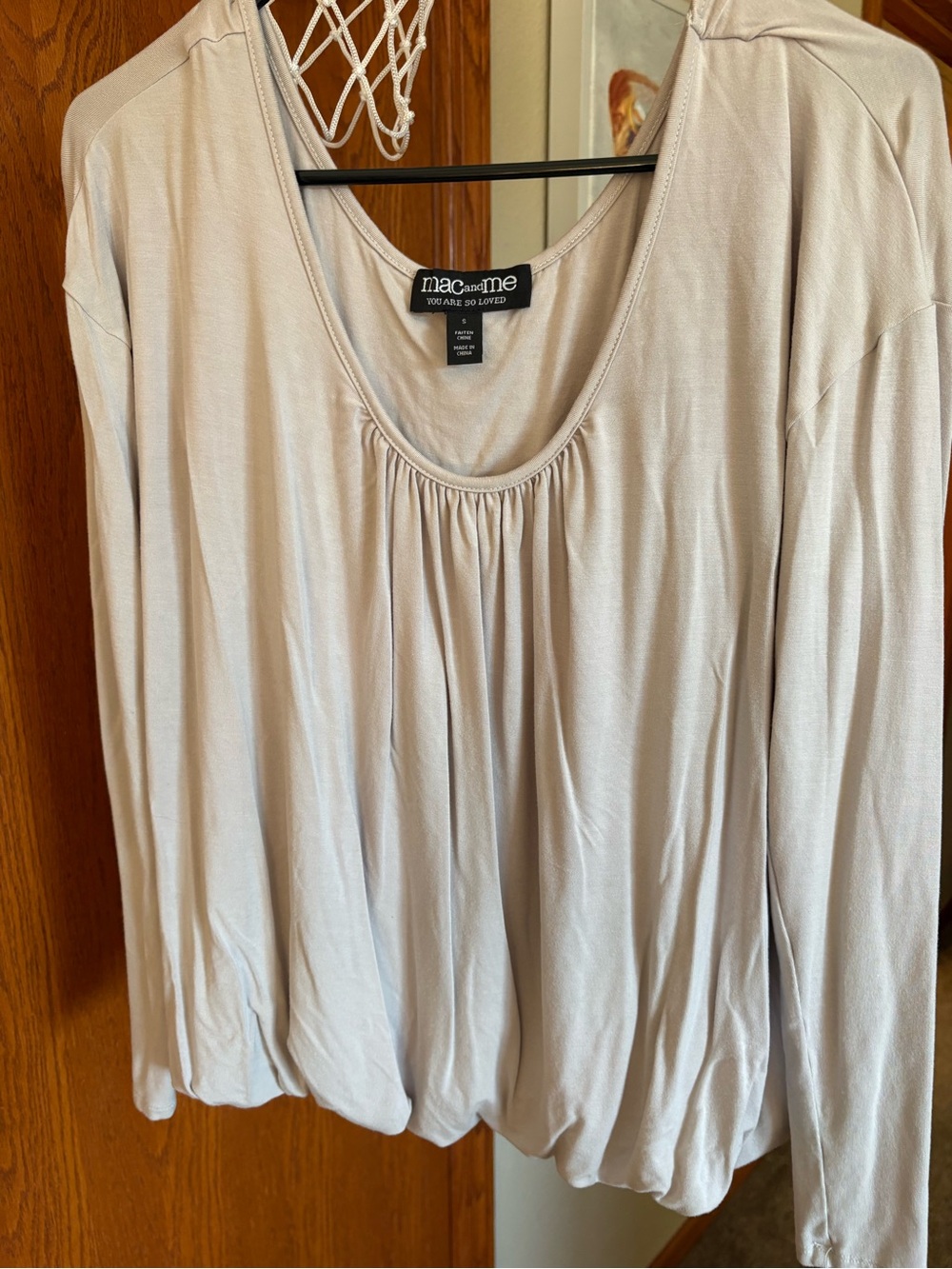 mac & me Light Beige Long Sleeve Scoop Neck Top